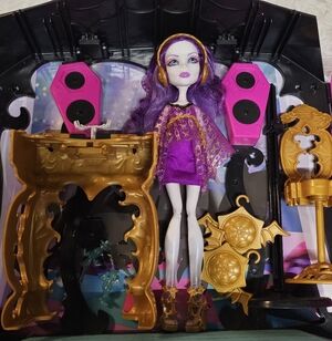 Monster High 13 Wishes Party Lounge Playset & Spectra Vondergeist Doll 2013 OOB